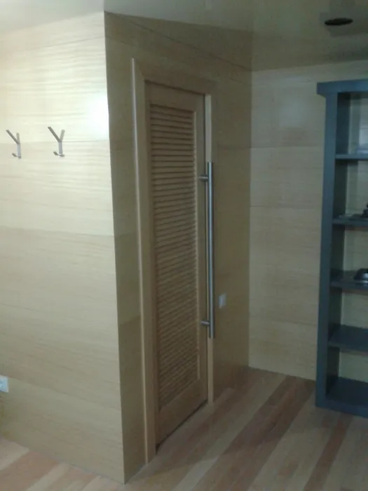 Mueble de baño a medida en madera en Murcia
