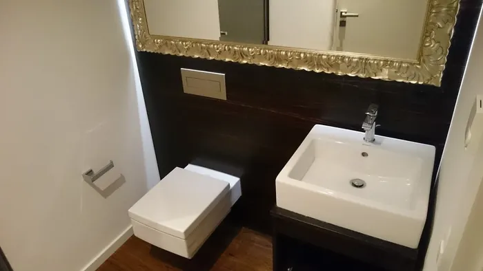 Mueble de baño a medida en madera en el Mar Menor