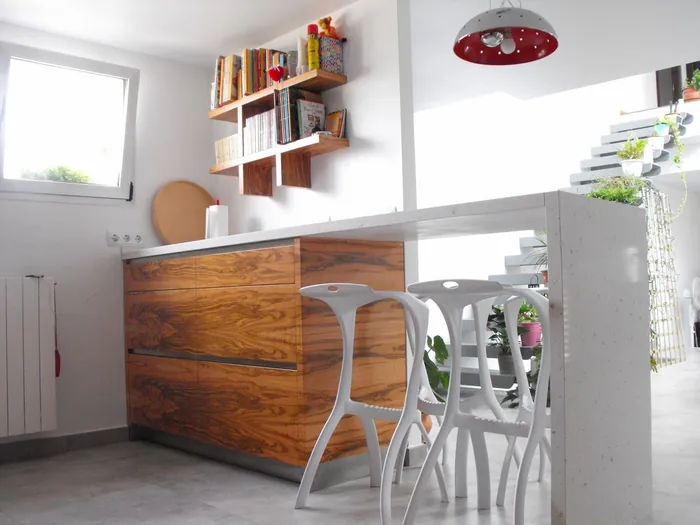 Detalle de cocina en madera maciza