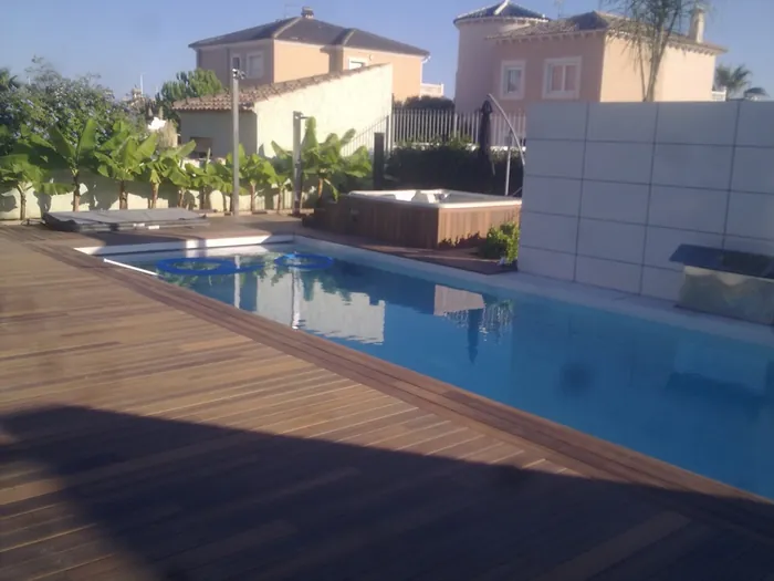 Tarima de madera para terraza